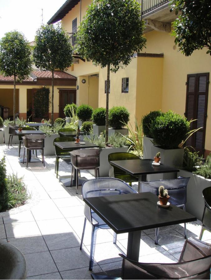 Maura'S B&B Gallarate Ngoại thất bức ảnh