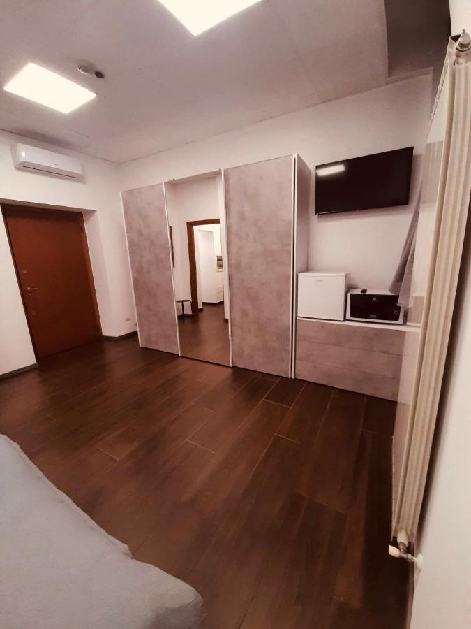 Maura'S B&B Gallarate Ngoại thất bức ảnh